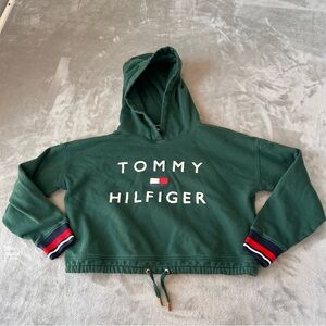 Tommy Hilfiger Cropped Hoodie Women's M Green Red Striped Sleeve 90S Y2K Retro